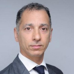 Headshot of Prof Hirsa